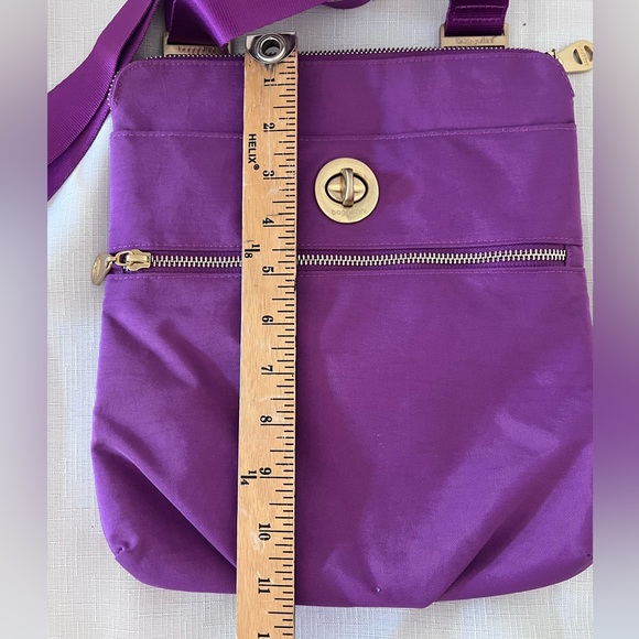 BAGGALLINI Crossbody 2 Pc Set NWT Vibrant Purple Gold Hardware Turn Lock Zipper - Picture 12 of 16